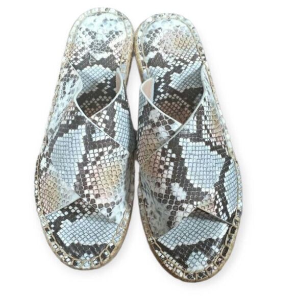 CHARLES BY CHARLES DAVID SKY BLUE SNAKE PRINT ESPADRILLS SZ.6 EUC - Picture 5 of 11